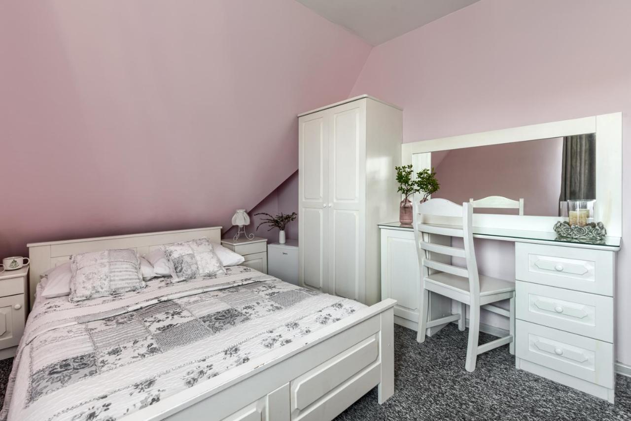Osrodek Wypoczynkowy Anna Ila Bed & Breakfast Szaflary Luaran gambar